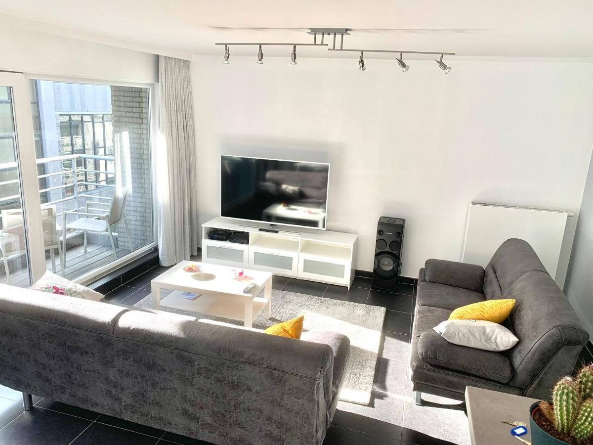 Vakantieappartement Emiel Centrum Oostende Met Garage Kültér fotó